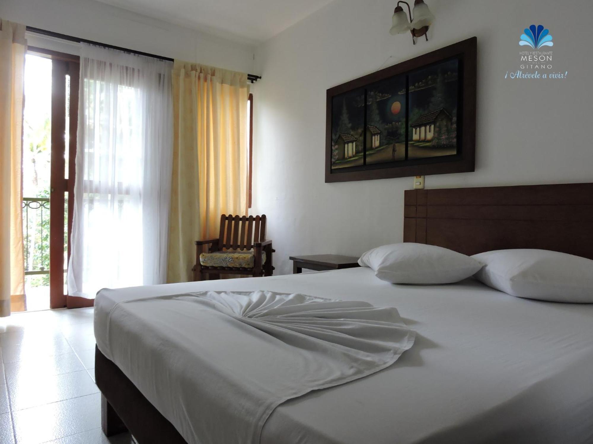 Hotel Y Restaurante Meson Del Gitano Caucasia Bilik gambar